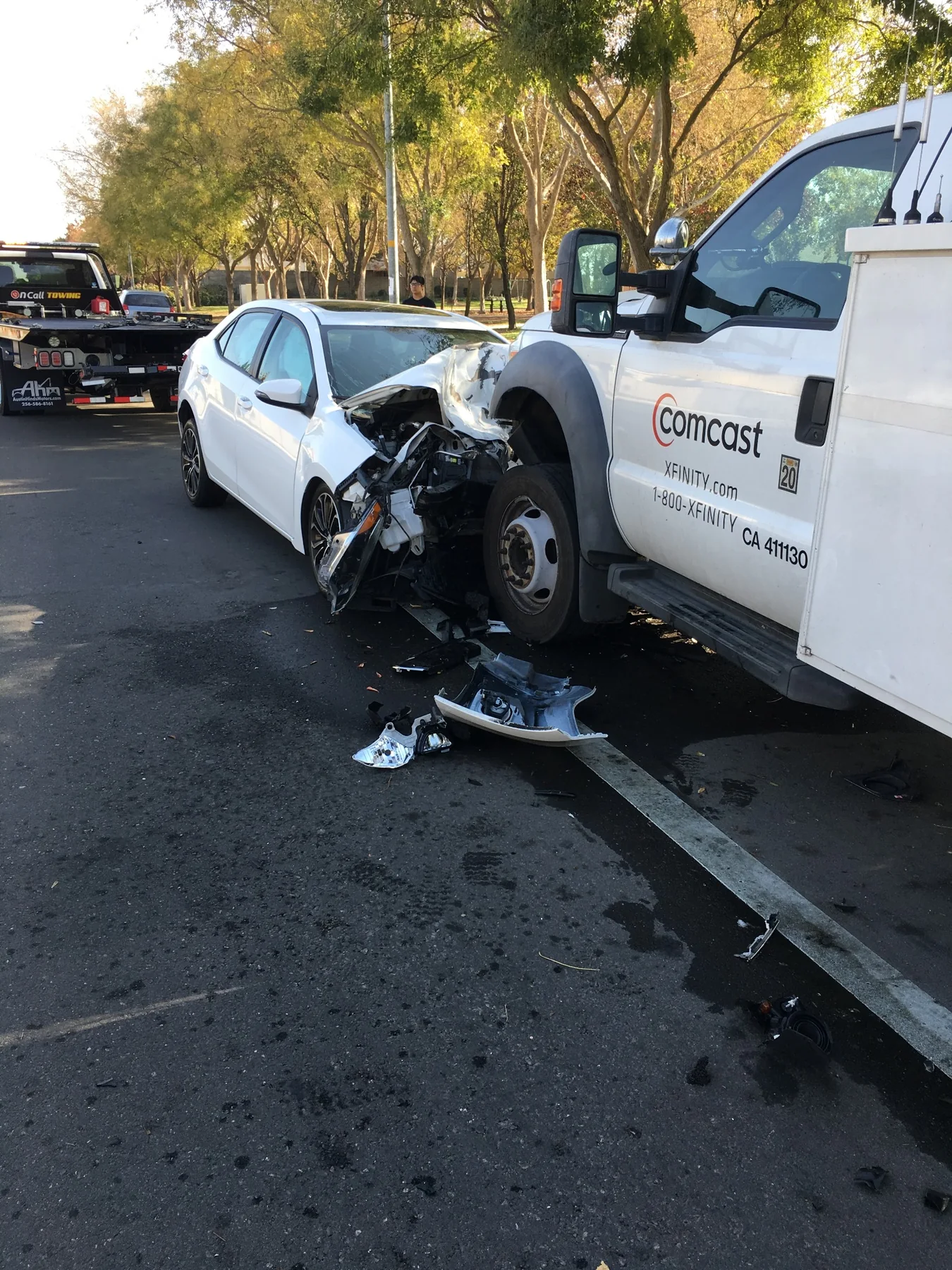 Collision towing and accident vehicle recovery by Oncall Towing INC