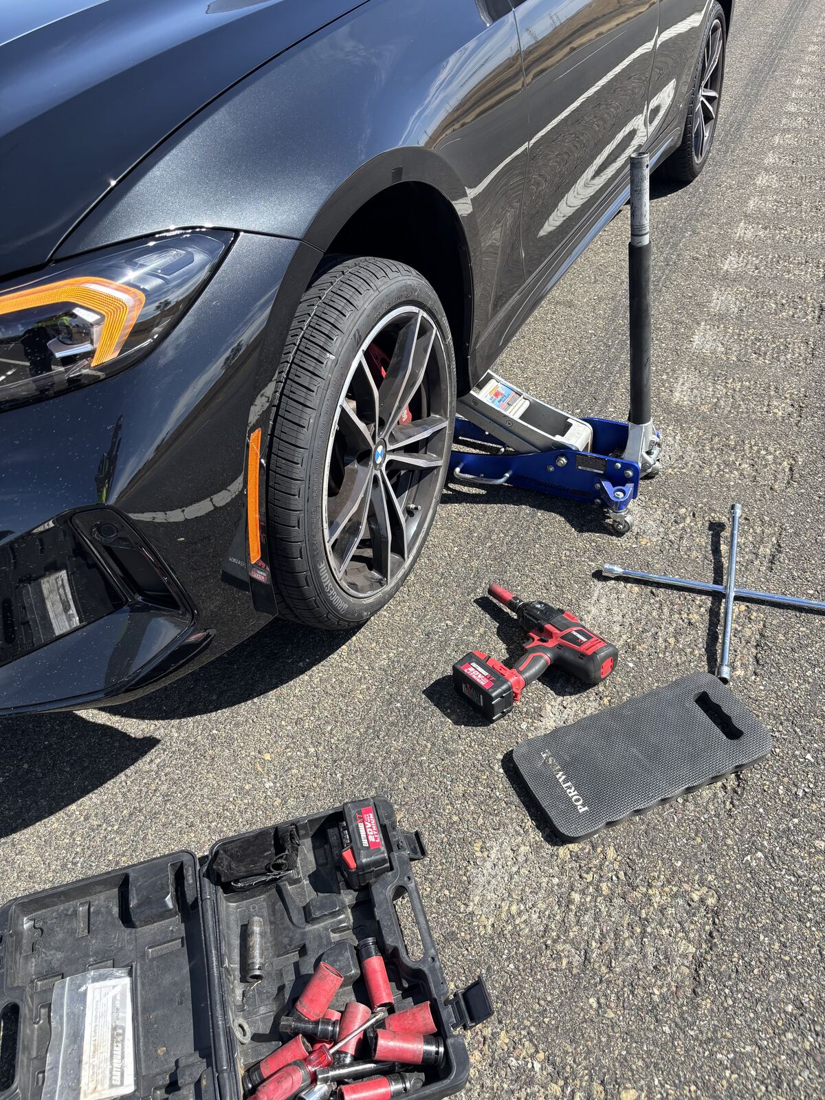24 hour roadside assistance Tracy CA - tire change